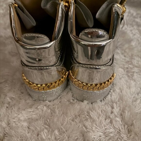 Giuseppe Zanotti Silver Metallic Mirror High Tops with Gold Accents - Picture 3 of 4